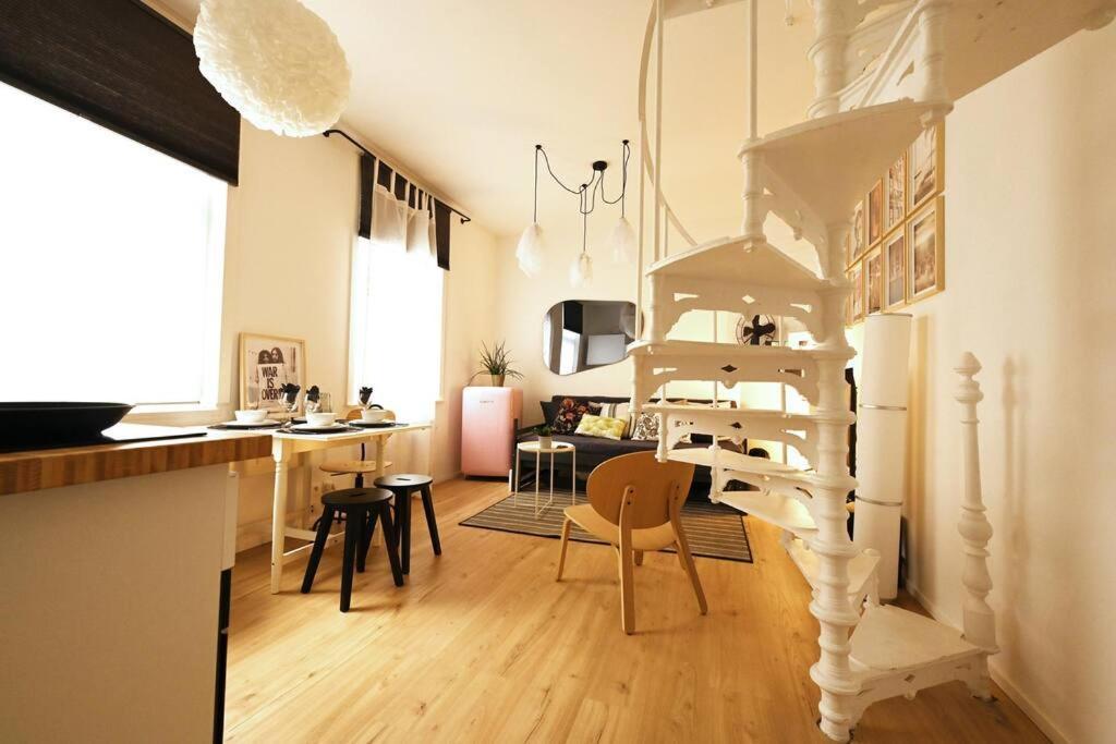 Apartmán Stylish Duplex In The Heart Of Brussels Centre Exteriér fotografie